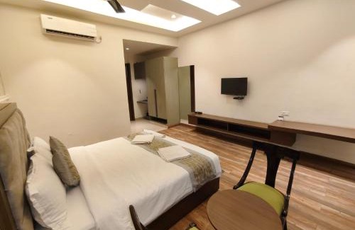 Bisauli Hotel | MG Greens Resort