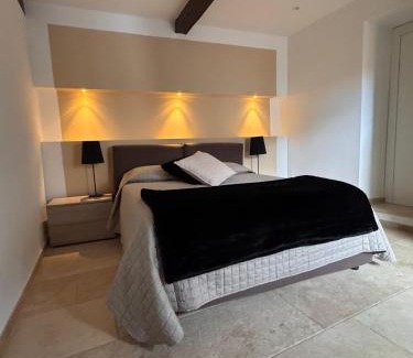 Castagneto Carducci Apartment | Mia Margot Suite Apartment