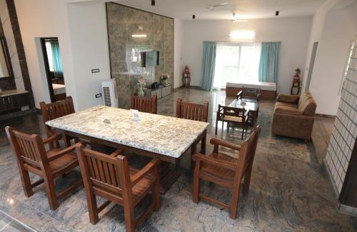 Denkanikota House | Miami - Private Jaccuzzi Villa in Bangalore