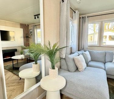 Flookburgh House | Miarlo Lodge Derwent Haven Lakeland