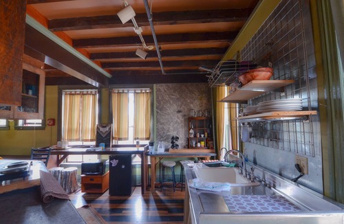 West End Hostel | Michie Hostel