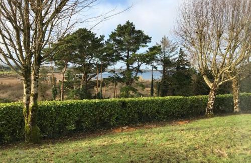 Loughrea House | Mick's Cottage