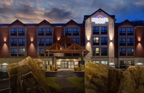 Mont-Tremblant Hotel | Microtel Inn & Suites by Wyndham Mont Tremblant