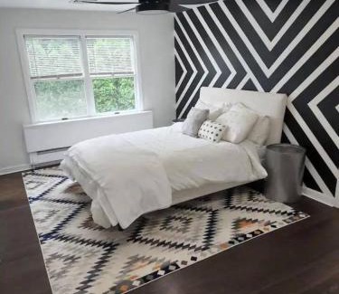 Newport East Apartment | Middletown Modern Apartment - RIBryan Property