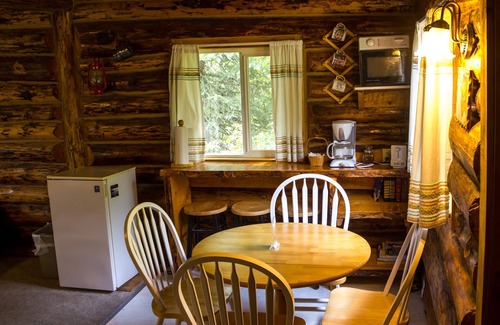 Moose Pass Cabin | Midnight Sun Log Cabins