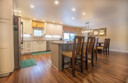 Funny River House | Midnight Sun Riverfront Retreat