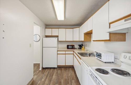 Parma Apartment | Midtown 3605I Cozy & Comfy I Free Parking