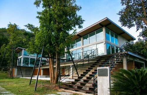 Kaeng Krachan House | Mighty Mountain Thailand