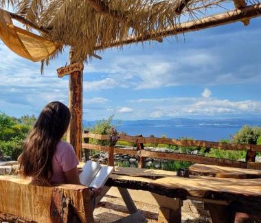 Donji Humac House | Miki's Little House