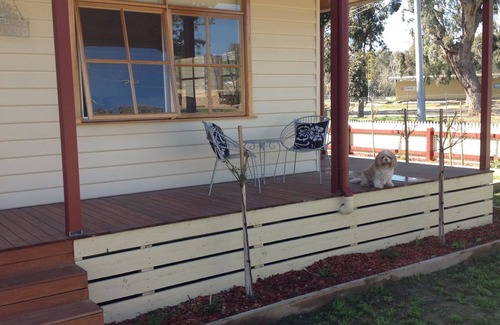 Euroa House | Millie Rose Cottage Euroa North East Victoria