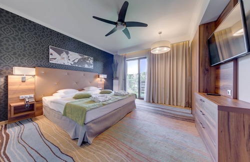 Solec-Zdroj Hotel | Mineral Hotel Malinowy Raj