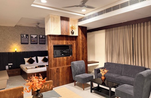 Khammam Hotel | Minerva Grand JBS