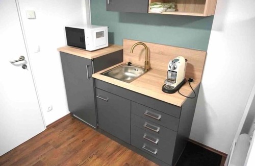 Amstetten House | Mini apartment in Amstetten for short stays in the basement