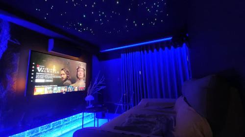 Taman Midah Apartment | Mini Cinema Suite at Arte Cheras, KL City View, 6pax, MRT 6Min