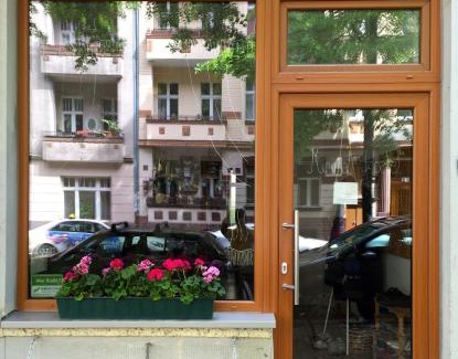 Neukoelln Hostel | Minimal Hostel No 41