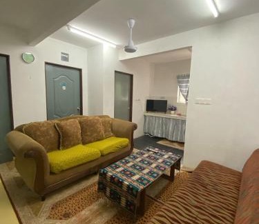 Hulu Langat Apartment | MINImax Homestay B