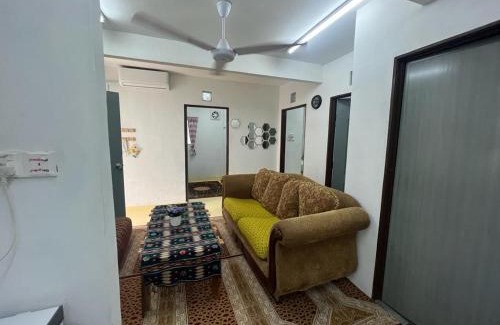 Hulu Langat Apartment | MINImax Homestay B