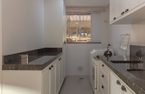 Ze Amandio Apartment | Mirante de Bombas: Apto a 5 minutos da Praia P1001