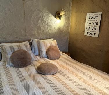 Gesves Hotel | Miss cocotte champêtre