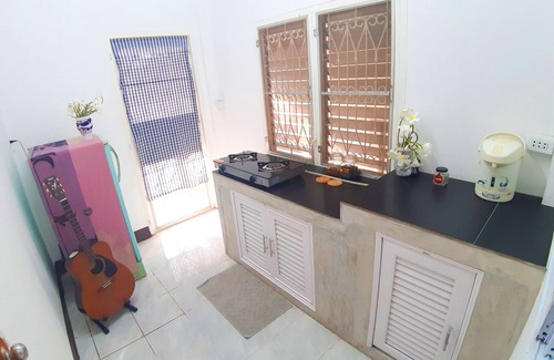 Mae Jo House | Mj Couch 1or2 person in my living room.