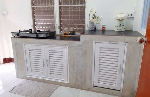 Mae Jo RV Rental | Mj Tent 1or2 Person in my front yard