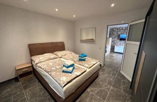 Krusevo Villa | MM Villa, Strandnahe Villa mit Pool & Whirlpool in Kruševo