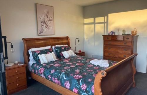 Waikawa Bay Bed & Breakfast | Moana BnB, Picton
