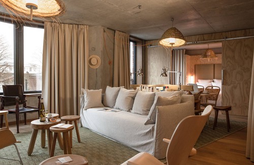 Les Puces de Saint-Ouen Hotel | MOB House