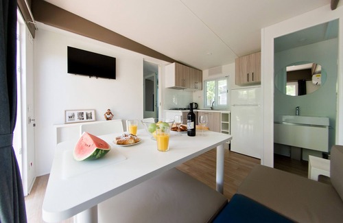 Zadina Pineta House | Mobile home in Cesenatico, 2 bedrooms 2 bathrooms on the camping close to nature