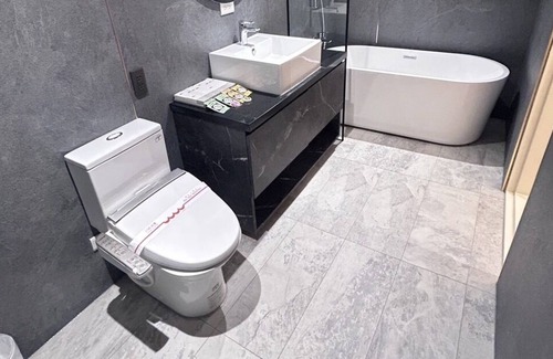 Central District Hotel | modayhotel