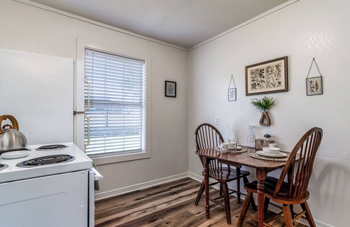 Borger Apartment | Modern 1-Bedroom Apartment in Borger TX, WiFi Included
