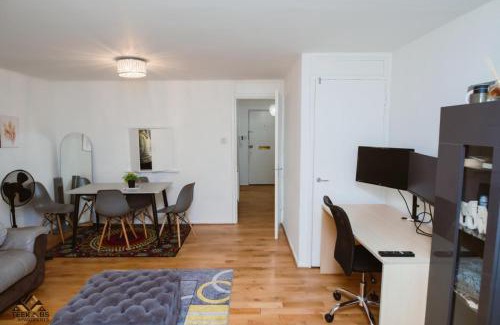 Glyndon Apartment | Modern 2 bedroom Terrace