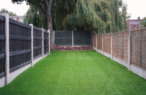 Parkgate House | Modern 2BR House in Rotherham Contractor and Family