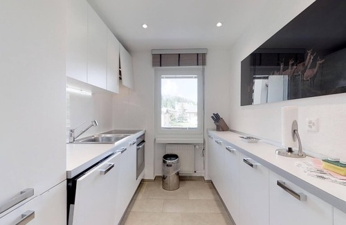Surlej Apartment | Modern 3 ½ room apartment in the first floor, about 90m2.