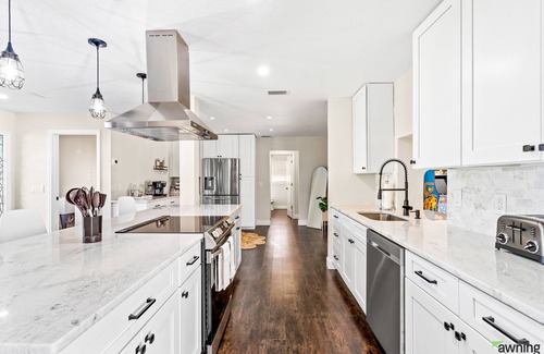 Barrington Hills House | Modern 3BR | Pool | Game Room by RedAwning