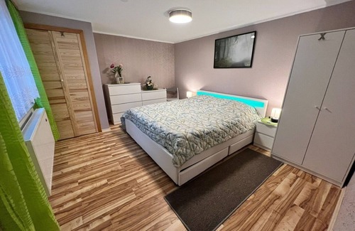 Weissenfels House | Modern 4-star apartment - stylish comfort, relaxation for people and dogs!