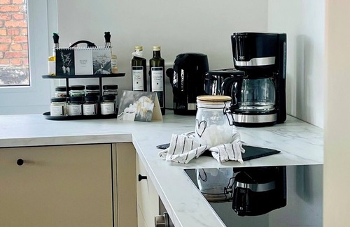 Lage Apartment | Modern and bright apartment with balcony and carport