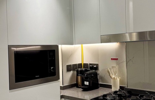 Trade Centre 1 Apartment | Modern and luxurious apartment in Dubai - Comfort, design!