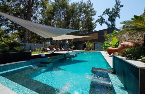 Kepez Villa | Modern Antalya Villa with Private Pool & Garden -10 Guests
