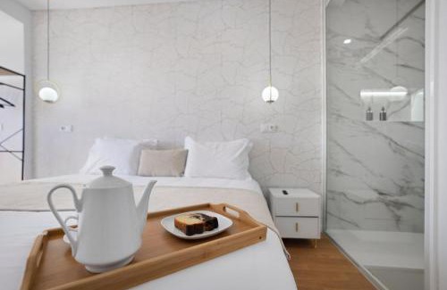 Mina Apartment | Modern Apartment by CM Properties