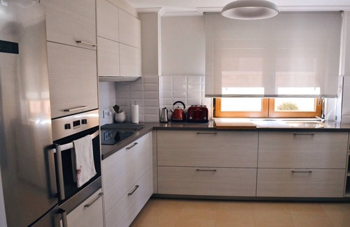 O Pindo Apartment | Modern apartment by the beach with incredible views