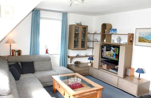 Tinnum Apartment | Modern Apartment in Westerland-Sylt, 50 sqm, close to beaches