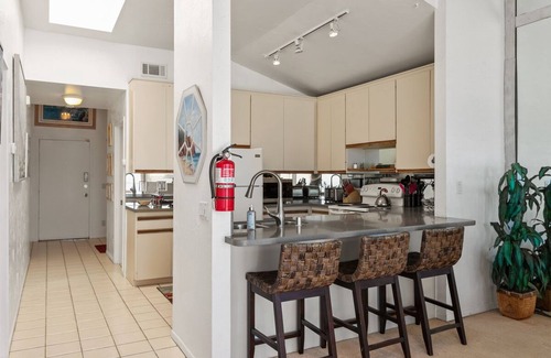 South Oceanside Condo | Modern Beach House on the Sand