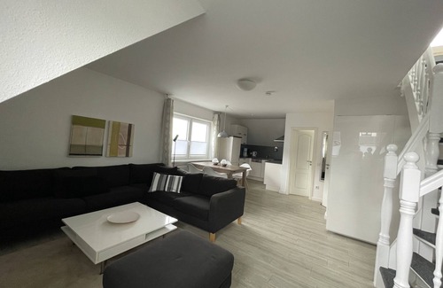 Hornum Apartment | Modern comfort apartment with lots of light and space in a quiet location!