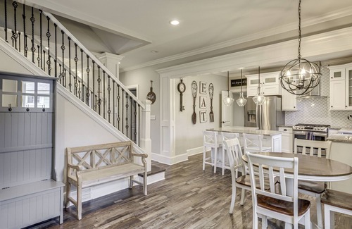 London House | Modern Comfort Near Columbus: Home w/Yard & Porch