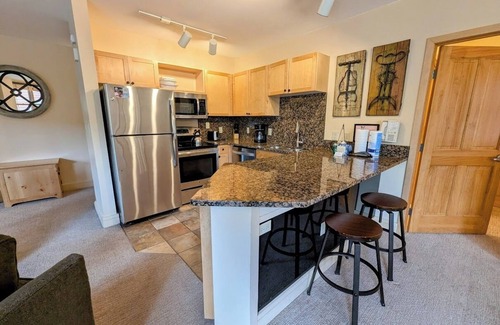 River Run Condo | Modern condo located in the heart of River Run Village
