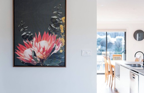 Newstead House | Modern & Convenient in Newstead