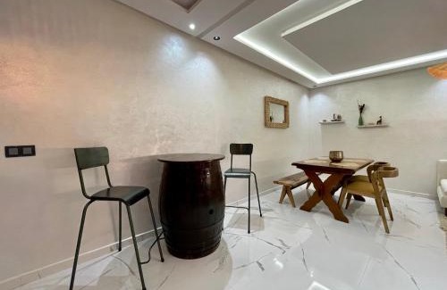 Camp El Ghoul Apartment | MODERN COSY stay in Gueliz City Center