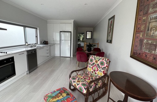 Lake Tyers Beach House | Modern Dog Friendly Townhouse by the beach