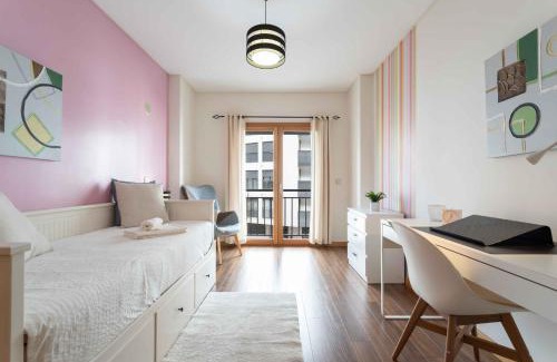 Reboleira Apartment | Modern & Elegant 2 bedroom in Amadora by GT House